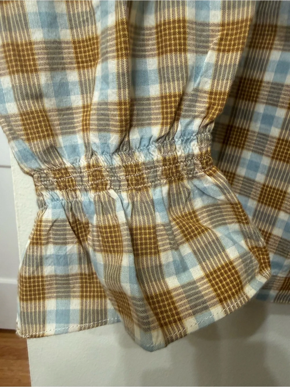 DOEN S Plaid Ruffle Neck Blouse Back Buttons Gathered Sleeves Whimsical Prairie